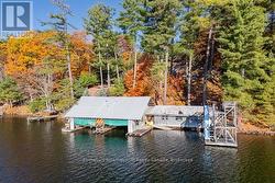 2500 sq ft loft Boathouse ready for redevelopment - 