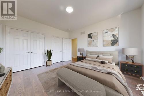 41 Torrey Pines Road, Vaughan, ON - Indoor Photo Showing Bedroom