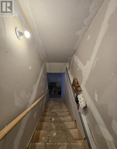 27 - 1 Leggott Avenue, Barrie, ON - Indoor Photo Showing Other Room