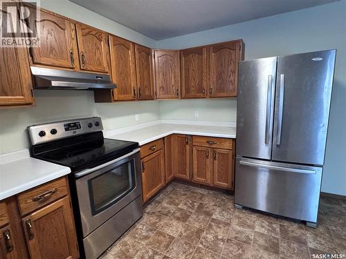 185 Vickers Crescent, Air Ronge, SK - Indoor Photo Showing Kitchen With Stainless Steel Kitchen
