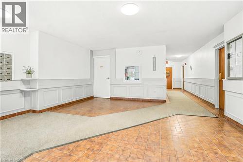23 Main Street Unit# 404, Dundas, ON - Indoor Photo Showing Other Room