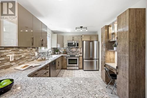 796 Batory Avenue, Pickering, ON - Indoor Photo Showing Kitchen With Stainless Steel Kitchen With Double Sink With Upgraded Kitchen