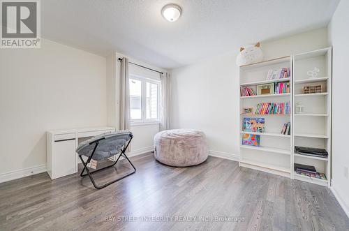 41 Kenneth Rogers Crescent, East Gwillimbury, ON 