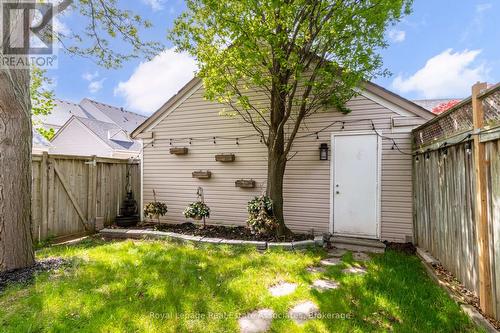 1179 Treetop Terrace, Oakville, ON - Outdoor