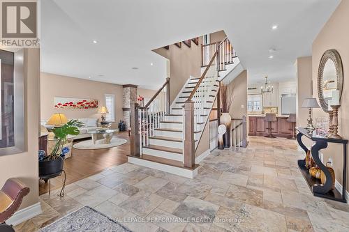 1453 Notre Dame Street, Russell, ON - Indoor Photo Showing Other Room