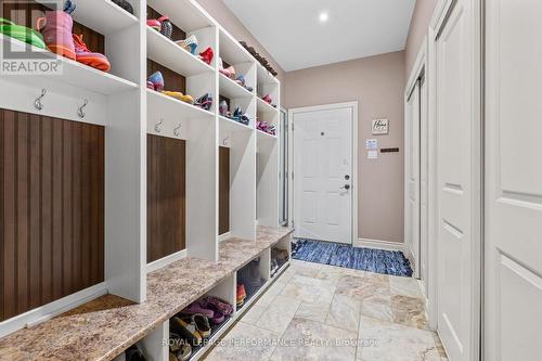 1453 Notre Dame Street, Russell, ON - Indoor
