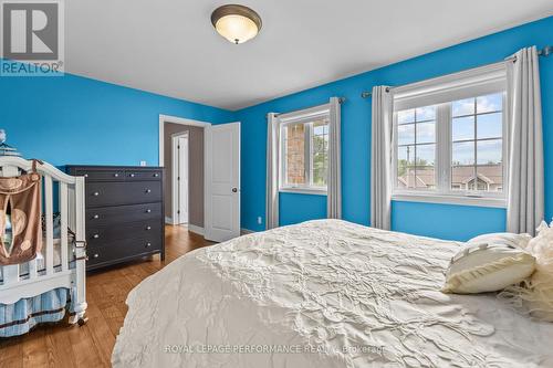 1453 Notre Dame Street, Russell, ON - Indoor Photo Showing Bedroom