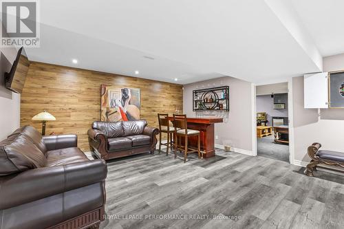 1453 Notre Dame Street, Russell, ON - Indoor