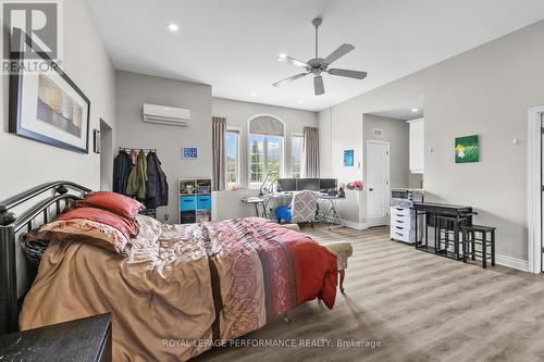 1453 Notre Dame Street, Russell, ON - Indoor