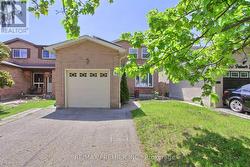28 PALMER DRIVE Ajax, ON L1S 5W8