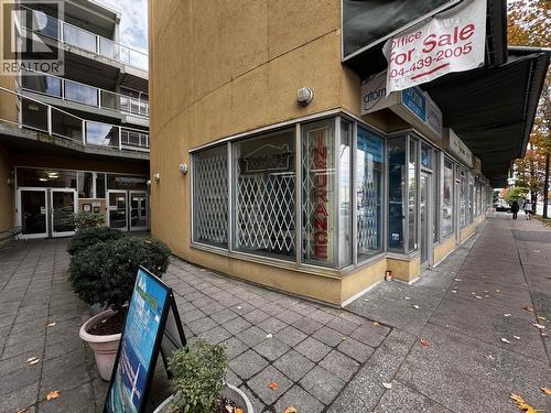 2236 Kingsway, Vancouver, BC 