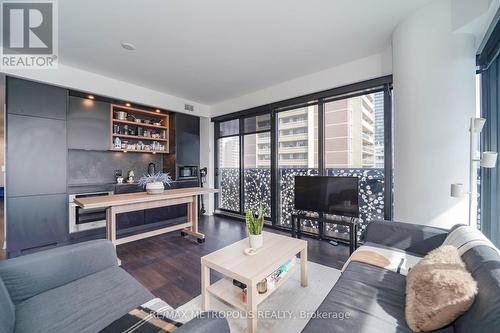 1203 - 55 Charles Street E, Toronto, ON - Indoor Photo Showing Living Room