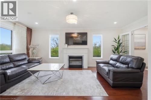 177 Watson Road N, Guelph, ON - Indoor Photo Showing Living Room With Fireplace