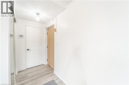 432 Main Street E Unit# 601, Hamilton, ON - Indoor Photo Showing Other Room