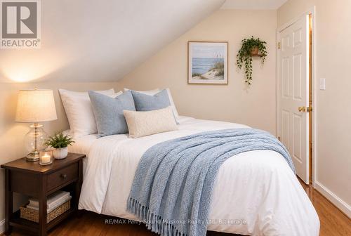 1 Butler Street, Whitestone (Dunchurch), ON - Indoor Photo Showing Bedroom
