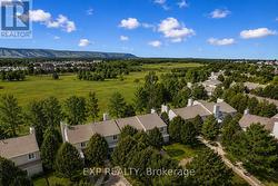 16 - 576 OXBOW CRESCENT Collingwood, ON L9Y 5B4