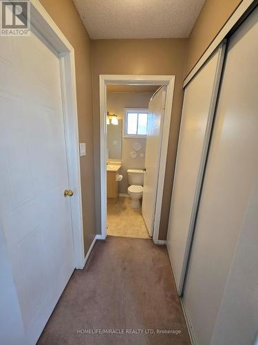 29 Nicholson Drive, Barrie, ON - Indoor