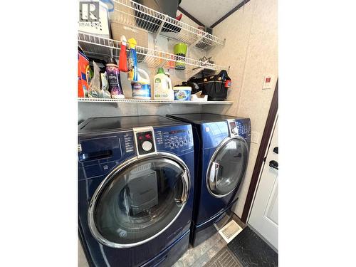 5506 Pine Crescent, Fort Nelson, BC - Indoor Photo Showing Laundry Room