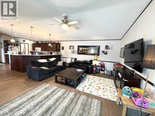 5506 Pine Crescent, Fort Nelson, BC - Indoor