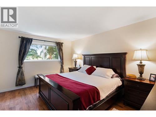 2211 Shannon Woods Place, West Kelowna, BC - Indoor Photo Showing Bedroom