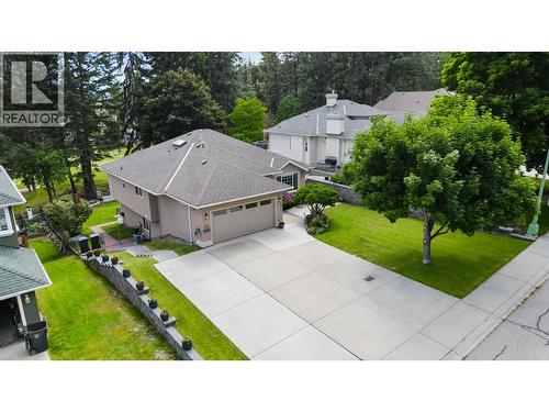2211 Shannon Woods Place, West Kelowna, BC - Outdoor