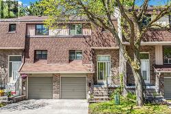 50 - 371 ORTON PARK ROAD Toronto, ON M1G 3V1