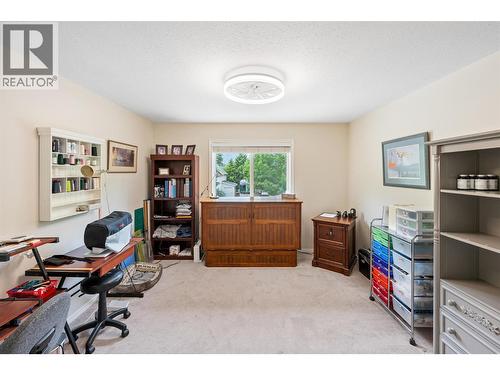 2900 River Road, Keremeos, BC - Indoor Photo Showing Office