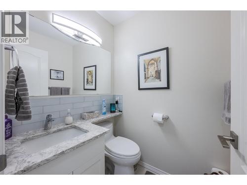 2900 River Road, Keremeos, BC - Indoor Photo Showing Bathroom