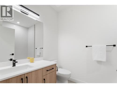Second Full Bathroom on the Third floor - 4601 97 Street Unit# 6, Osoyoos, BC - Indoor Photo Showing Bathroom