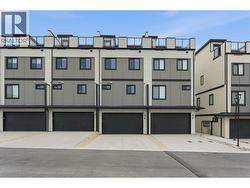 Two-car driveway in front of the garage - 
