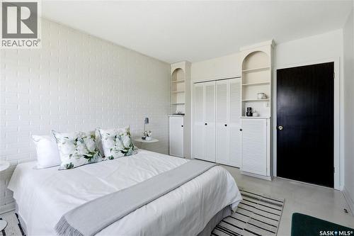 1901 William Avenue, Saskatoon, SK - Indoor Photo Showing Bedroom