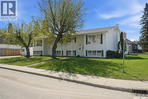 1901 William Avenue, Saskatoon, SK - Outdoor With Facade