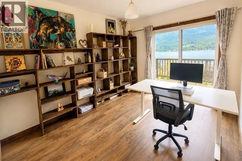 6421 Sunshine Drive, Nelson, BC - Indoor Photo Showing Office