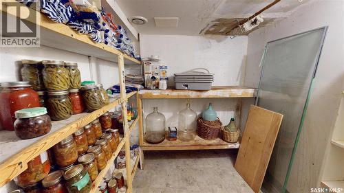 3150 Caen Street, Saskatoon, SK - Indoor