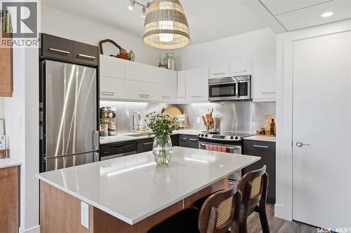 409 409 B AVENUE S  Saskatoon, SK S7M 5M8