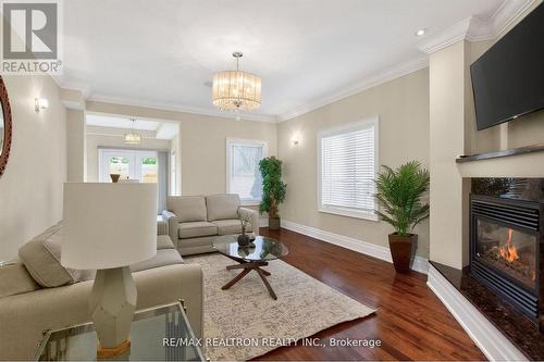 1001 Gorham Street, Newmarket, ON - Indoor Photo Showing Living Room With Fireplace