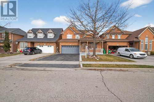 47 Upper Highlands Drive, Brampton, ON - Outdoor With Facade