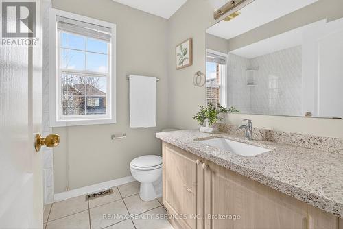 47 Upper Highlands Drive, Brampton, ON - Indoor Photo Showing Bathroom