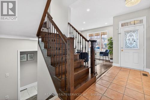 47 Upper Highlands Drive, Brampton, ON - Indoor Photo Showing Other Room