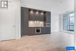 207 - 858 DUPONT STREET Toronto, ON M6G 0C1