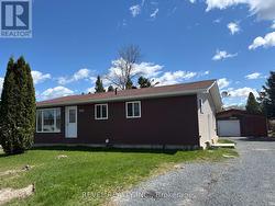 300 FIFTEENTH AVENUE Cochrane, ON P0L 1C0