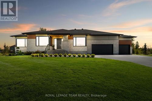 205 SUMMERVIEW TERRACE  Ottawa, ON K4P 0E9