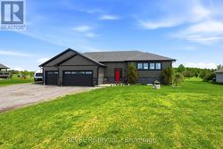 221 FARR STREET Pelham (Fenwick), ON L0S 1C0