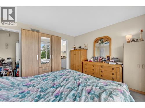 2657 Wild Horse Drive, West Kelowna, BC - Indoor Photo Showing Bedroom