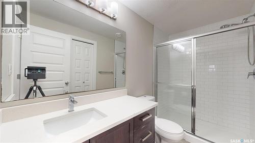 5614 Beacon Place, Regina, SK - Indoor Photo Showing Bathroom