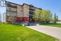 105 100 1st AVENUE N Warman, SK S0K 0A1