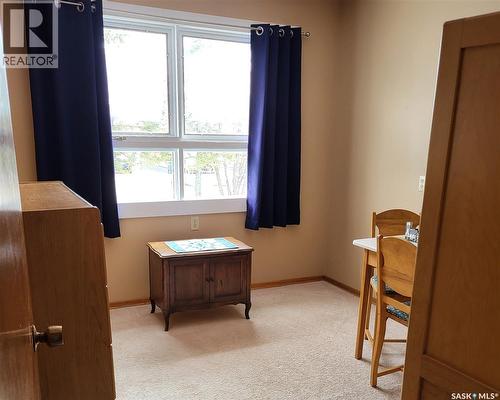 604 King Street, Imperial, SK - Indoor