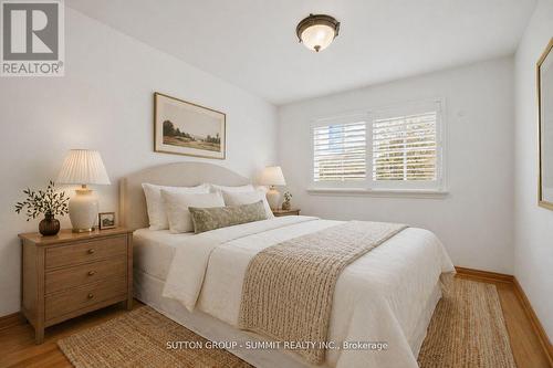 3 Donata Drive, Mississauga, ON - Indoor Photo Showing Bedroom