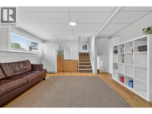 10911 Sherman Drive, Lake Country, BC - Indoor