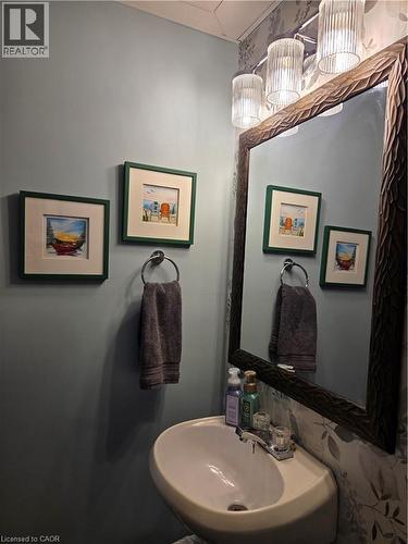 Main Floor 2 pc - 112 Indian Road, Asphodel-Norwood Twp, ON - Indoor Photo Showing Bathroom